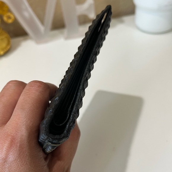 MCM BLACK LEATHER BIFOLD MENS WALLET - Picture 4 of 12